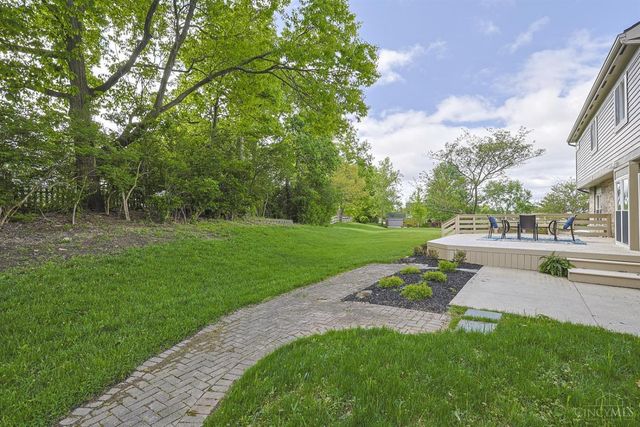 5475 Pine Vista Court, West Chester, OH 45069
