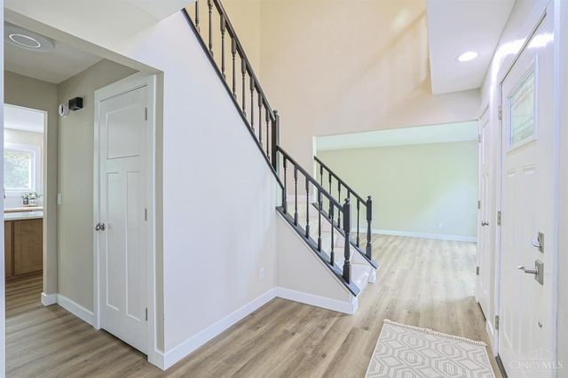 5475 Pine Vista Court, West Chester, OH 45069