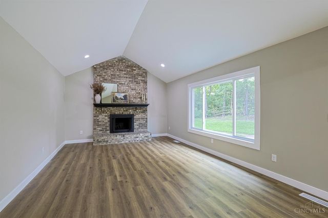 5475 Pine Vista Court, West Chester, OH 45069