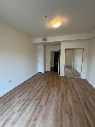 200 Sheridan Avenue 408, Palo Alto, CA 94306