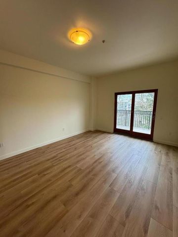 200 Sheridan Avenue 408, Palo Alto, CA 94306