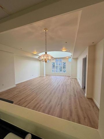 200 Sheridan Avenue 408, Palo Alto, CA 94306