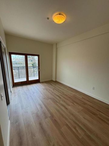 200 Sheridan Avenue 408, Palo Alto, CA 94306