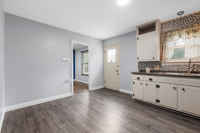 2225 N 50th Street, Waco, TX 76710