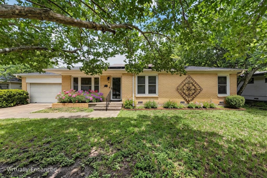 2225 N 50th Street, Waco, TX 76710