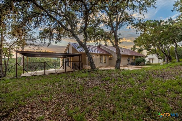1143 Flaman Road, Canyon Lake, TX 78133