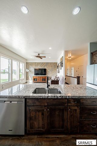 5100 E Nelson Drive, Iona, ID 83427