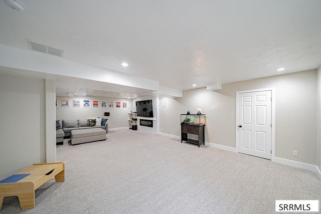 5100 E Nelson Drive, Iona, ID 83427