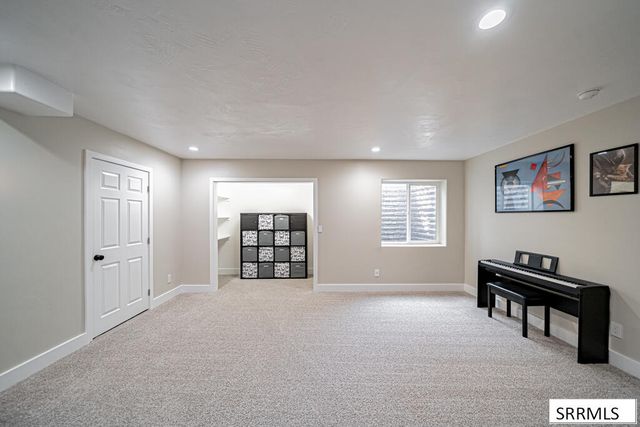 5100 E Nelson Drive, Iona, ID 83427