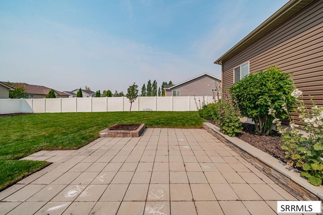 5100 E Nelson Drive, Iona, ID 83427