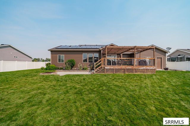 5100 E Nelson Drive, Iona, ID 83427