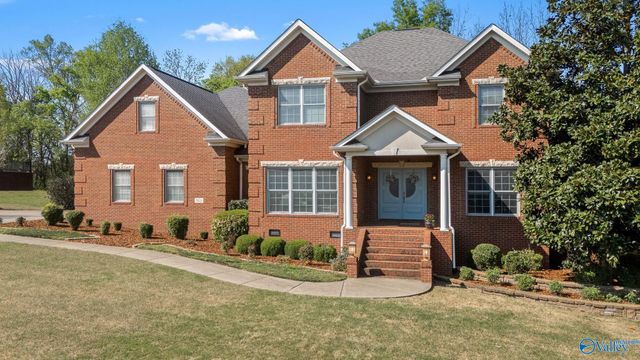 913 Dogwood Drive, Fayetteville, TN 37334