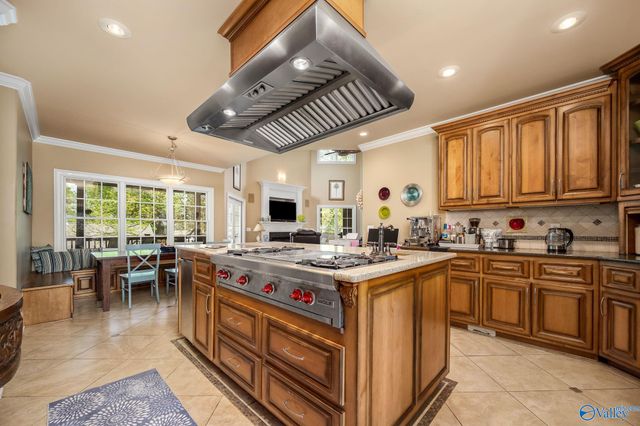 913 Dogwood Drive, Fayetteville, TN 37334
