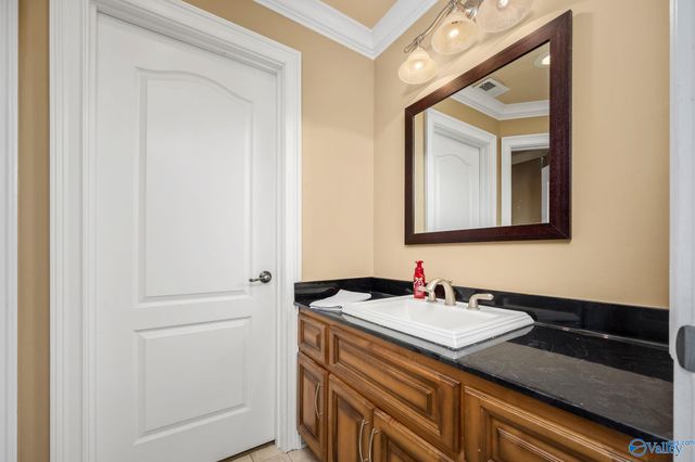913 Dogwood Drive, Fayetteville, TN 37334