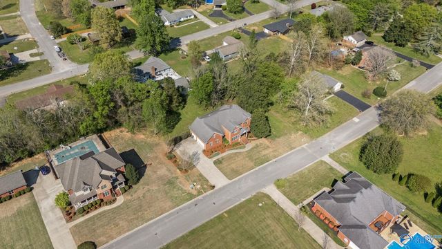913 Dogwood Drive, Fayetteville, TN 37334