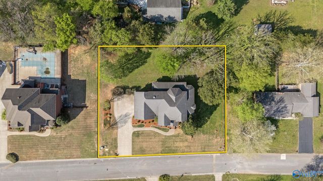 913 Dogwood Drive, Fayetteville, TN 37334