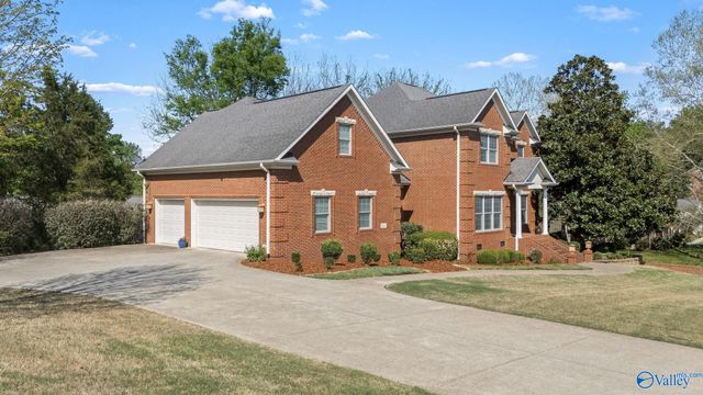 913 Dogwood Drive, Fayetteville, TN 37334