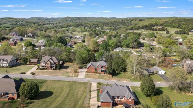 913 Dogwood Drive, Fayetteville, TN 37334