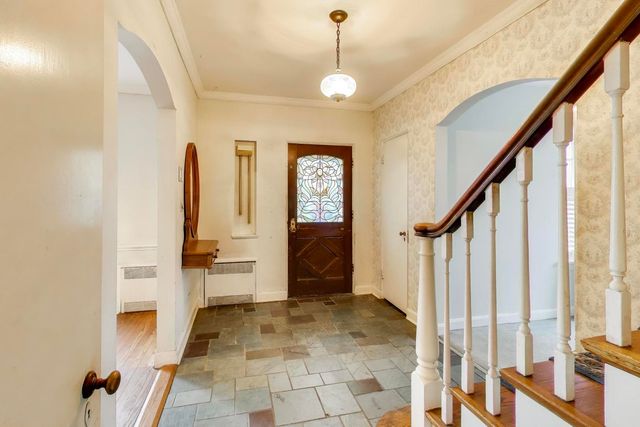 701 Elmore Street, Park Ridge, IL 60068