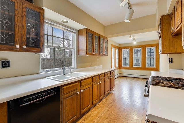 701 Elmore Street, Park Ridge, IL 60068