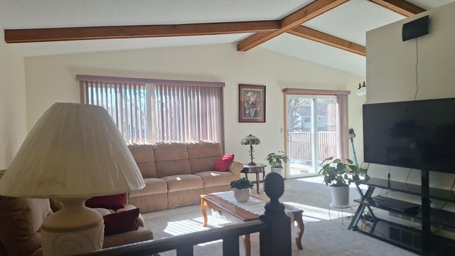 8106 Groveland Road, Mounds View, MN 55112