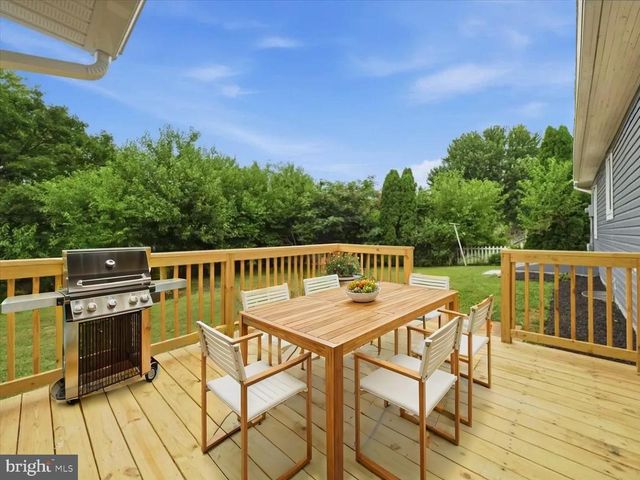 206 WELDON DR, Boonsboro, MD 21713