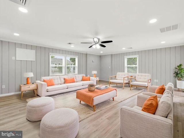 206 WELDON DR, Boonsboro, MD 21713