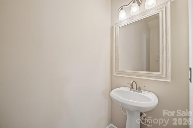 1001 Central Park Circle, Davidson, NC 28036