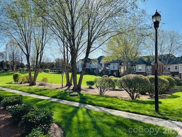 1001 Central Park Circle, Davidson, NC 28036