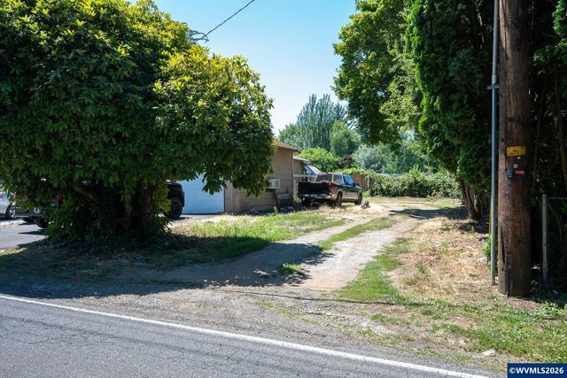 5947 NE 60th Av, Portland, OR 97218