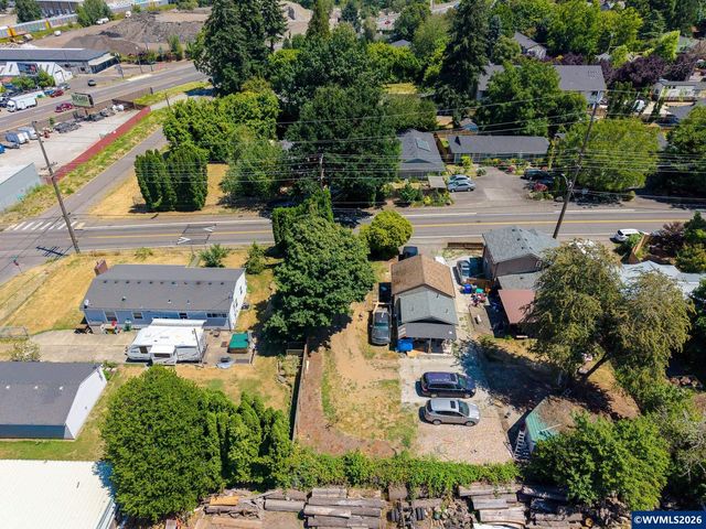 5947 NE 60th Av, Portland, OR 97218