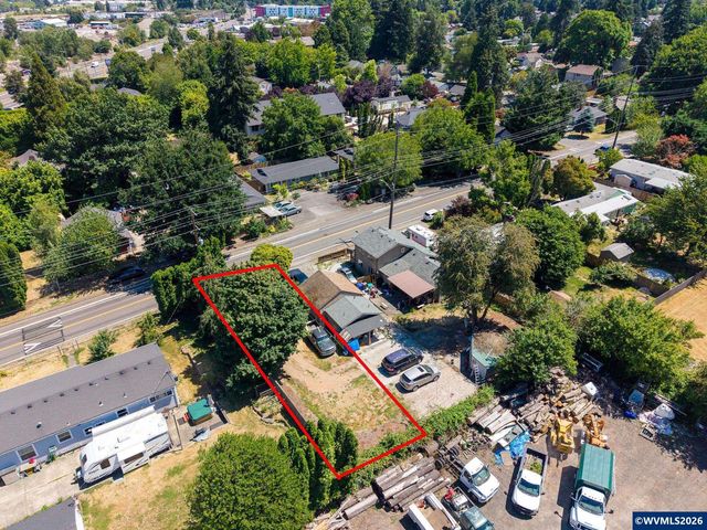 5947 NE 60th Av, Portland, OR 97218