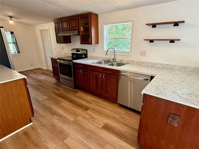 7304 23RD STREET, Zephyrhills, FL 33540