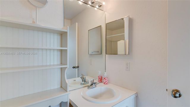 8054 Sanibel Drive, Tamarac, FL 33321