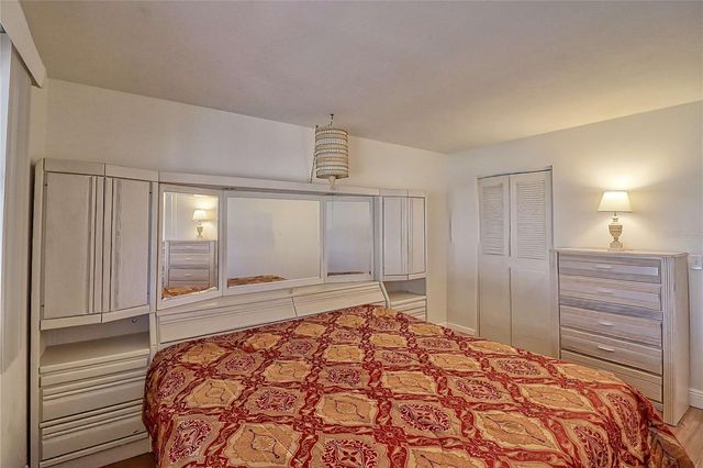 101 CAMBRIDGE TRAIL 196, Sun City Center, FL 33573