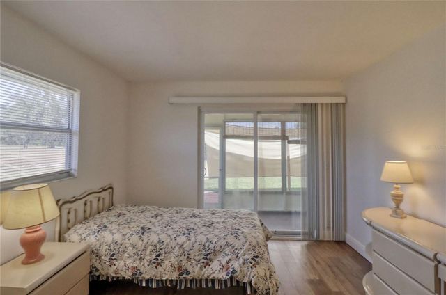 101 CAMBRIDGE TRAIL 196, Sun City Center, FL 33573