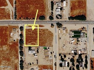5696 Rosamond Boulevard W, Rosamond, CA 96560