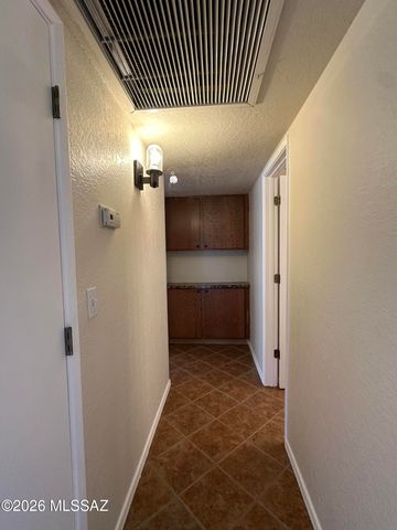 7968 E Colette Cir Unit 210, Tucson, AZ 85710