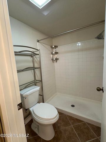 7968 E Colette Cir Unit 210, Tucson, AZ 85710