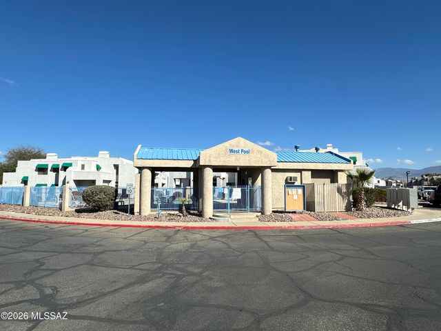 7968 E Colette Cir Unit 210, Tucson, AZ 85710