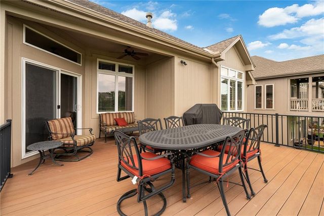 19608 W 100th Street, Lenexa, KS 66220