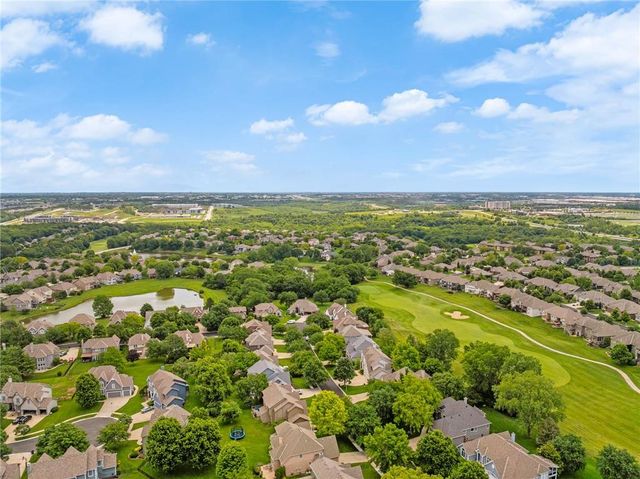 19608 W 100th Street, Lenexa, KS 66220