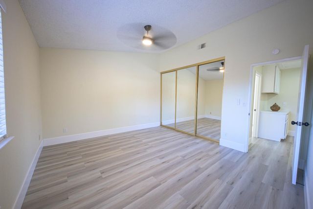 2174 Lejano Way, Sacramento, CA 95833