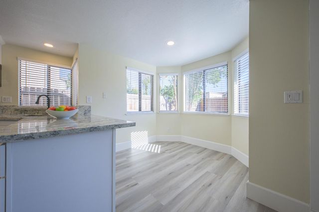 2174 Lejano Way, Sacramento, CA 95833