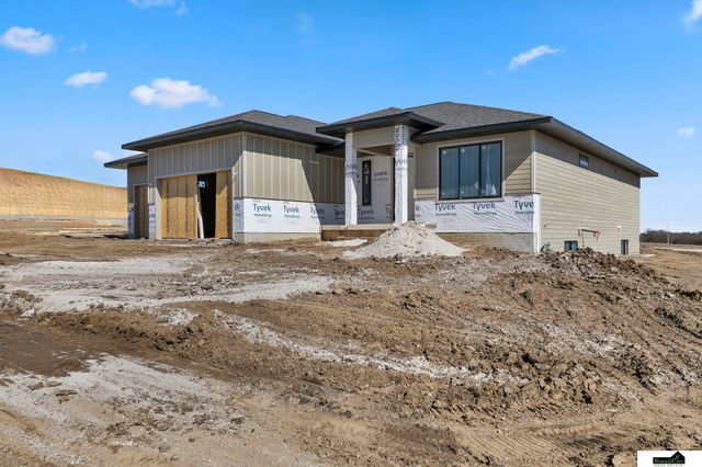 2222 Battle Creek Road, Lincoln, NE 68520