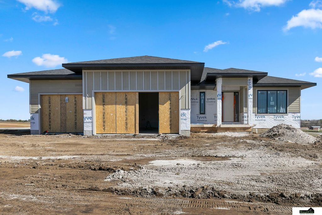 2222 Battle Creek Road, Lincoln, NE 68520