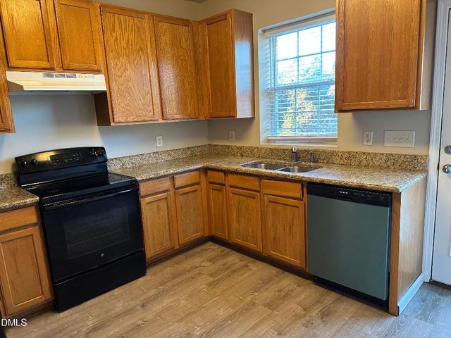 553 Writers Way, Morrisville, NC 27560