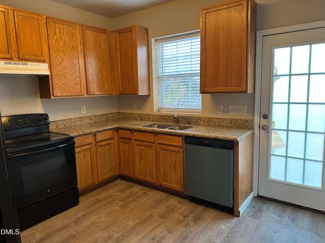 553 Writers Way, Morrisville, NC 27560