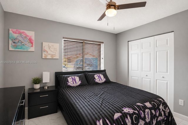 2886 W 74th Place, Hialeah, FL 33018