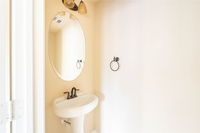 9101 Waters Lane, Rowlett, TX 75089